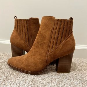 Top Moda Brown Suede Booties